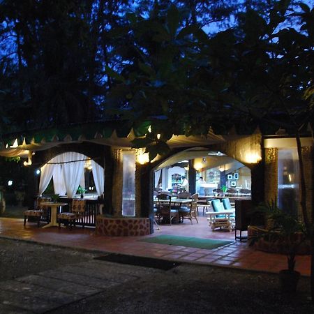 Potipot Gateway Resort Malimanga Extérieur photo